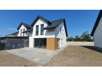 Dom mazowieckie
grójecki
Grójec
Kobylin Na sprzedaż 589 000 PLN 130 m2 