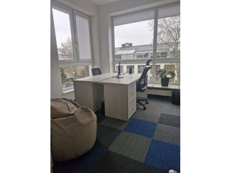 Biuro mazowieckie
Warszawa
Wilanów Do wynajęcia 10 000 PLN 105 m2 