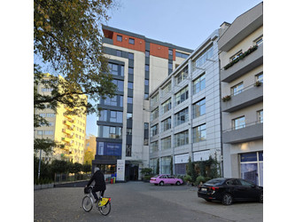 Biuro mazowieckie
Warszawa
Mokotów Do wynajęcia 19 900 PLN 247 m2 
