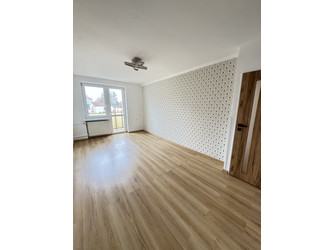Mieszkanie śląskie
cieszyński
Cieszyn Na sprzedaż 275 000 PLN 38,2 m2 