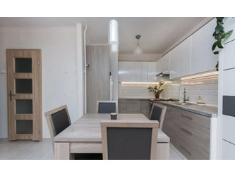 Mieszkanie świętokrzyskie
Kielce
Centrum Do wynajęcia 1850 PLN 36 m2 