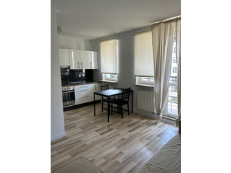 Mieszkanie małopolskie
Kraków
Prądnik Czerwony Na sprzedaż 628 000 PLN 41,9 m2 