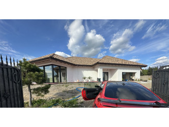 Dom łódzkie
pabianicki
Lutomiersk
Kazimierz Na sprzedaż 1 999 000 PLN 345 m2 