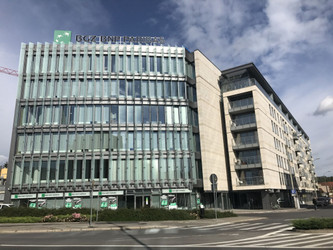 Biuro wielkopolskie
Poznań
Centrum Do wynajęcia 1499 PLN 90 m2 