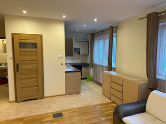 Mieszkanie pomorskie
Gdynia
Grabówek Do wynajęcia 1700 PLN 31 m2 