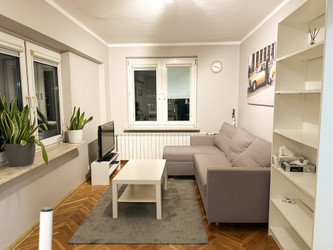 Mieszkanie mazowieckie
Warszawa
Śródmieście Do wynajęcia 2350 PLN 36 m2 