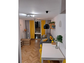 Mieszkanie mazowieckie
Warszawa
Śródmieście Do wynajęcia 3500 PLN 40 m2 