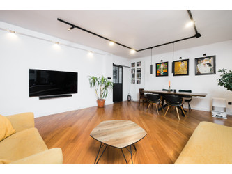 Dom małopolskie
Kraków
Grzegórzki Na sprzedaż 2 700 000 PLN 168 m2 