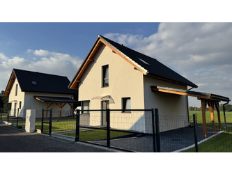 Dom małopolskie
oświęcimski
Oświęcim Na sprzedaż 725 000 PLN 100 m2 