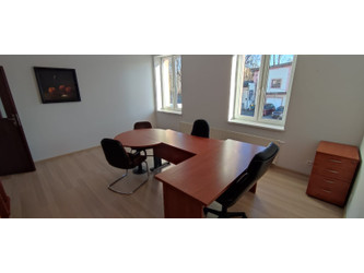 Biuro dolnośląskie
Jelenia Góra
Śródmieście Do wynajęcia 1200 PLN 25 m2 