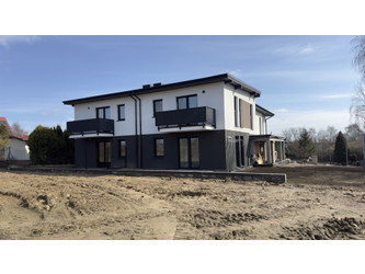 Mieszkanie śląskie
tarnogórski
Tarnowskie Góry Na sprzedaż 299 000 PLN 36,83 m2 