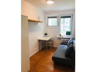 Pokój małopolskie
Kraków
Prądnik Biały
Os. Krowodrza Górka Do wynajęcia 900 PLN 