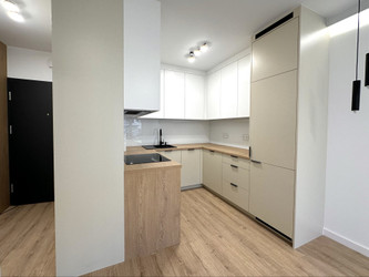 Mieszkanie śląskie
cieszyński
Ustroń Na sprzedaż 539 000 PLN 31,31 m2 