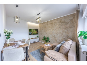 Mieszkanie łódzkie
Łódź
Bałuty
Teofilów Na sprzedaż 359 000 PLN 38 m2 