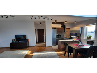 Mieszkanie mazowieckie
Warszawa
Wawer Do wynajęcia 3900 PLN 78 m2 