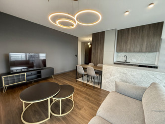 Mieszkanie śląskie
Katowice
Śródmieście Do wynajęcia 6400 PLN 94 m2 