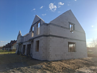Dom mazowieckie
nowodworski
Czosnów
Czosnów Na sprzedaż 875 000 PLN 136,5 m2 