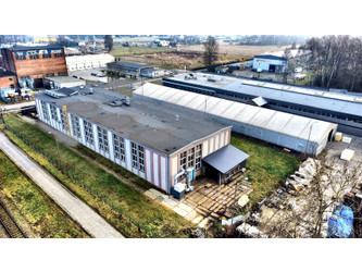Magazyn małopolskie
oświęcimski
Oświęcim Do wynajęcia 39 000 PLN 1660 m2 