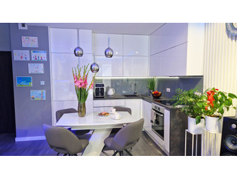 Mieszkanie mazowieckie
Warszawa
Bemowo Na sprzedaż 1 100 000 PLN 52,99 m2 