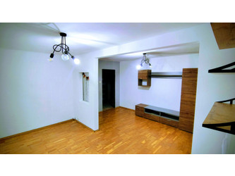 Mieszkanie łódzkie
Łódź
Górna Na sprzedaż 390 000 PLN 46 m2 