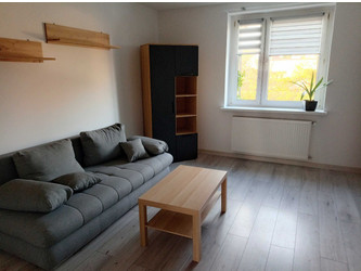 Mieszkanie śląskie
Katowice
Piotrowice-Ochojec
Piotrowice Do wynajęcia 1800 PLN 45 m2 