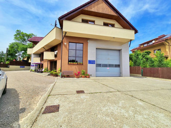 Dom małopolskie
wielicki
Wieliczka
Czarnochowice Na sprzedaż 6 480 000 PLN 463 m2 