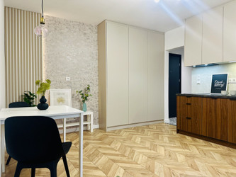 Mieszkanie mazowieckie
Warszawa Na sprzedaż 529 000 PLN 26,88 m2 