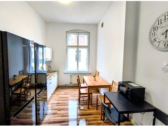 Mieszkanie wielkopolskie
Poznań
Jeżyce Do wynajęcia 4700 PLN 120 m2 