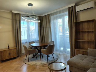 Mieszkanie mazowieckie
Warszawa
Śródmieście Do wynajęcia 3850 PLN 38 m2 