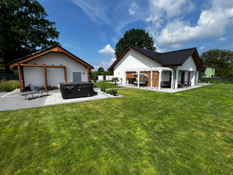 Dom zachodniopomorskie
goleniowski
Goleniów
Żółwia Błoć Na sprzedaż 2 200 000 PLN 163 m2 