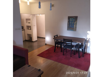 Mieszkanie mazowieckie
Warszawa
Śródmieście Do wynajęcia 2800 PLN 42 m2 