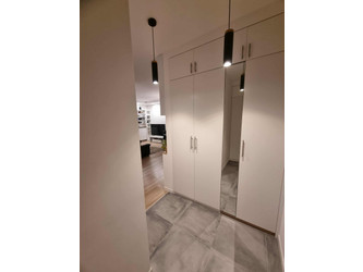 Mieszkanie mazowieckie
Warszawa Na sprzedaż 3400 PLN 57 m2 