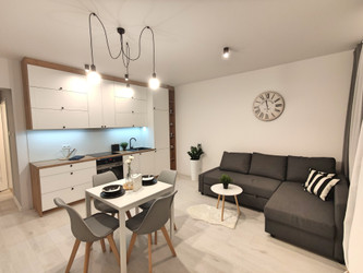 Mieszkanie małopolskie
Tarnów
Piaskówka Na sprzedaż 469 000 PLN 45 m2 