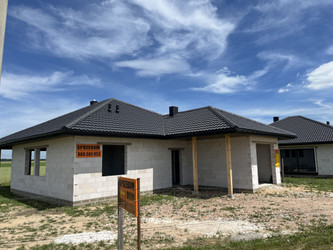 Dom łódzkie
kutnowski
Kutno Na sprzedaż 375 000 PLN 136 m2 