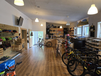 Lokal małopolskie
Kraków
Bieżanów-Prokocim
Prokocim Do wynajęcia 6500 PLN 212 m2 