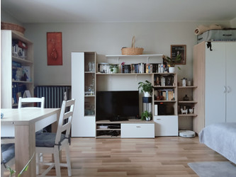 Mieszkanie łódzkie
Łódź
Polesie Na sprzedaż 279 000 PLN 36,65 m2 