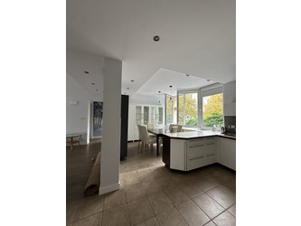 Mieszkanie mazowieckie
Warszawa
Śródmieście
Śródmieście Południowe Do wynajęcia 5400 PLN 65 m2 